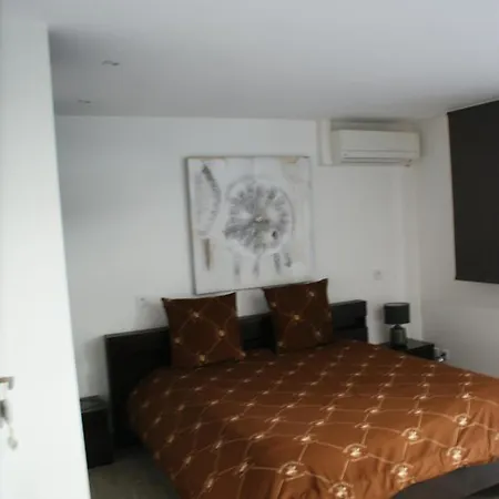 Loft Ravissant Avec Piscine Apartment Cagnes-sur-Mer